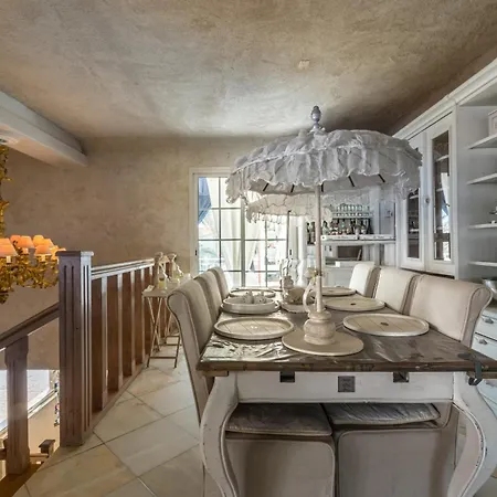 Du Les Issambres Villa